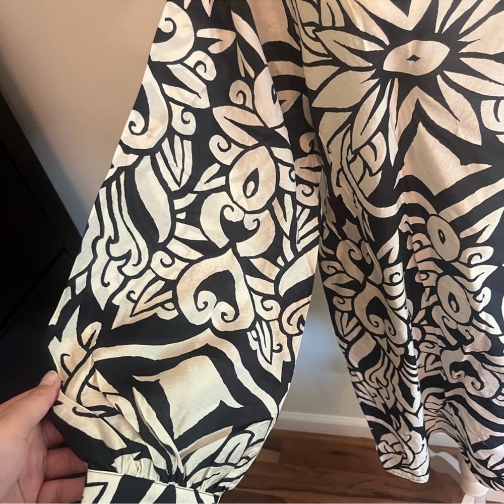 H&M Black/Tan Floral Patterned Dress Size Large - Picture 5 of 8